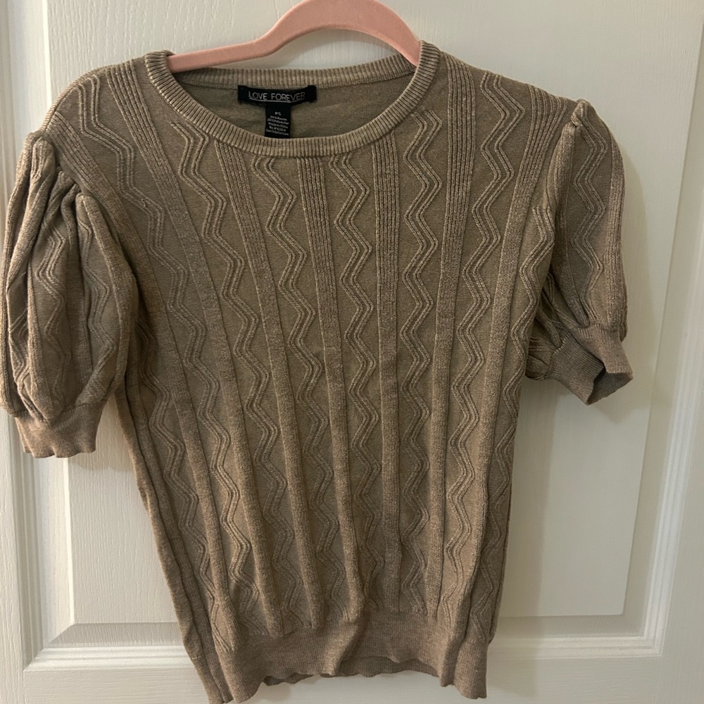Love, Fire Women's Zigzag Patterned Tan Sweater